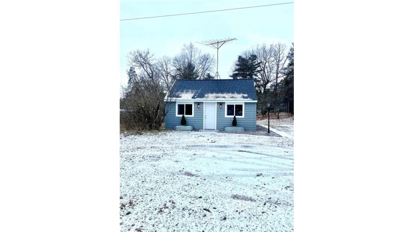9601 State Highway 27 Hayward, WI 54843 by Coldwell Banker Real Estate Consultants $173,000