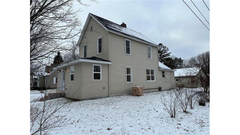 309 High Street Spooner, WI 54801 by Coldwell Banker Real Estate Consultants $195,000