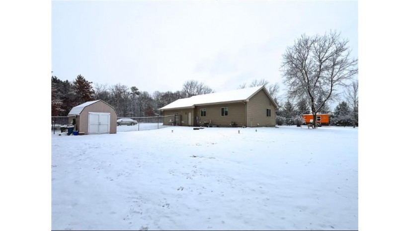 6464 190th Street Chippewa Falls, WI 54729 by Woods & Water Realty Inc/Regional Office $405,000