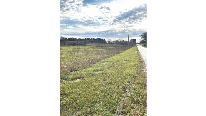 19.09 acres Prospect Rd. Hixton, WI 54635 by Hansen Real Estate Group $95,000