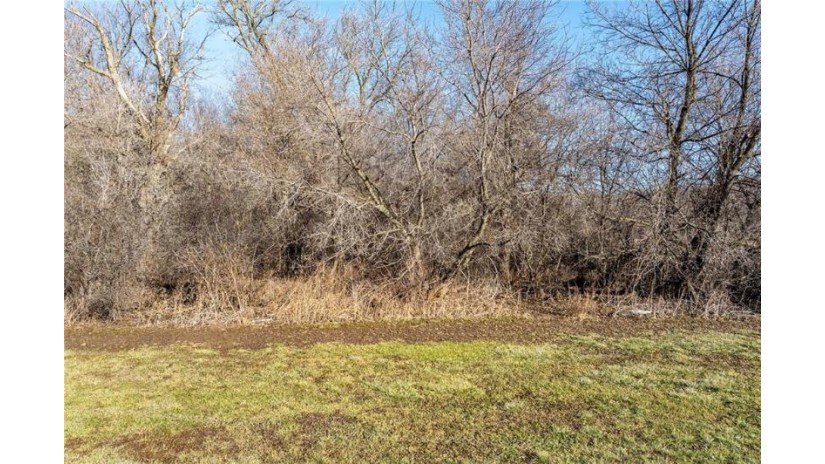 Lot 3, 22 Acres County Hwy N Frontage Road Chippewa Falls, WI 54729 by Cb Brenizer/Chippewa $333,000