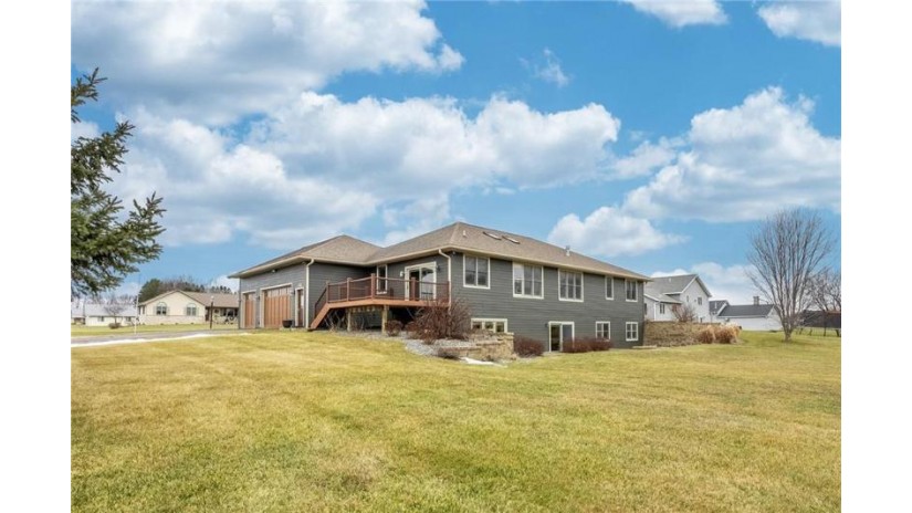 503 West Lawrence Street Thorp, WI 54771 by Exp Realty Llc $540,000