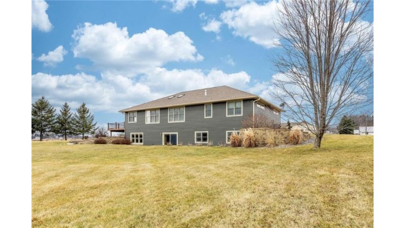 503 West Lawrence Street Thorp, WI 54771 by Exp Realty Llc $540,000