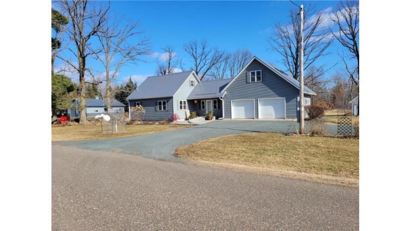 1762 20th Street Turtle Lake, WI 54889 by Dane Arthur Real Estate Agency/Turtle Lake $499,900