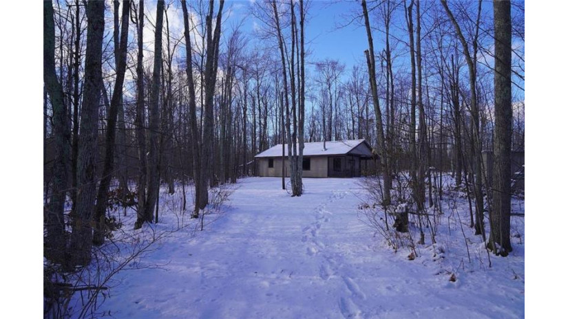 9527 West Mile Road Ladysmith, WI 54848 by Whitetail Properties Real Estate $188,500