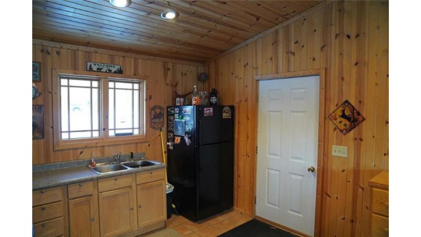 9527 West Mile Road Ladysmith, WI 54848 by Whitetail Properties Real Estate $188,500