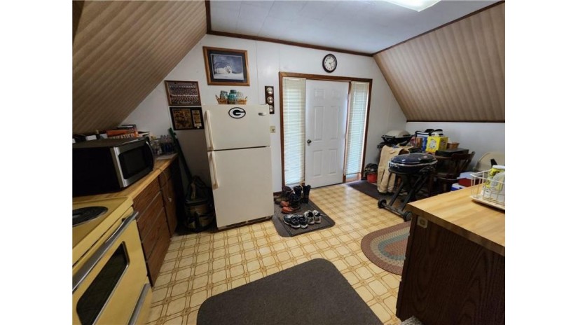 314 Miner Avenue Ladysmith, WI 54848 by Kaiser Realty Inc $139,900