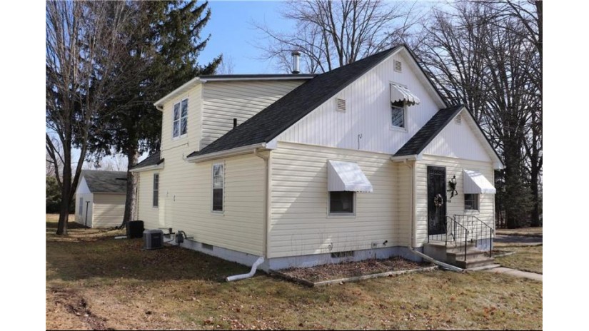 400 Madison Street Stanley, WI 54768 by Badger State Realty $179,000