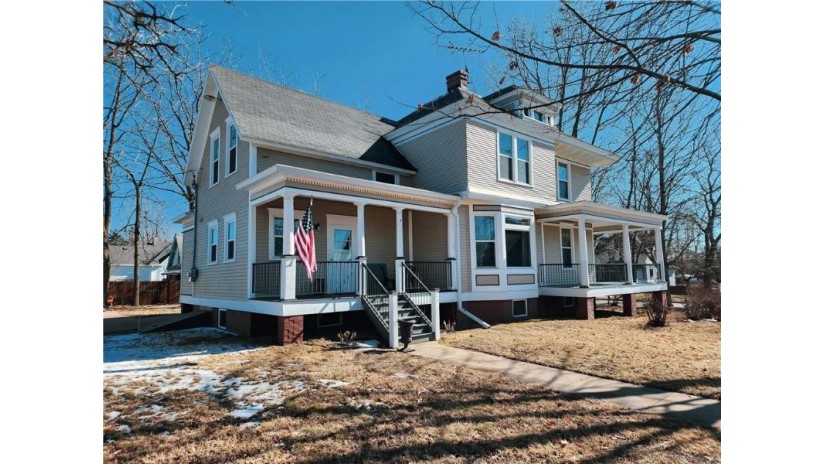 405 Worden Avenue Ladysmith, WI 54848 by Kaiser Realty Inc $389,900