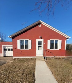 312 West Miller Street Street, Greenwood, WI 54437