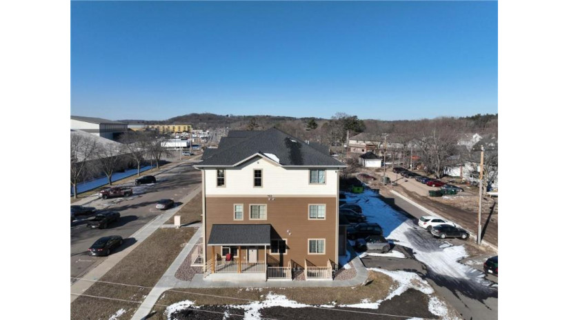 937 Water Street Eau Claire, WI 54703 by Escher Real Estate $25,000,000