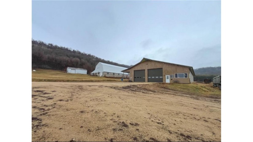 W3098 County Road R Durand, WI 54736 by Weiss Realty Llc $725,000