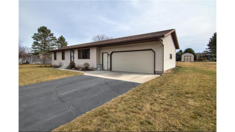 4179 115th Street Chippewa Falls, WI 54729 by Re/Max Real Estate Group $349,900