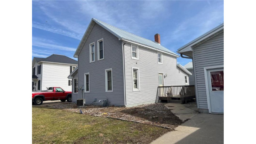 126 South 2nd Street Arcadia, WI 54612 by Hansen Real Estate Group $235,000