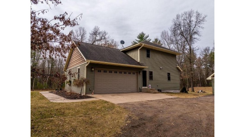 S1200 Woodland Valley Road Fall Creek, WI 54742 by Edina Realty, Inc. - Chippewa Valley $675,000