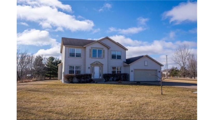 290 Johnson Parkway Hammond, WI 54015 by Coulee Land Company $425,000