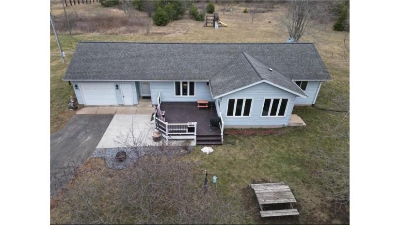 8130 Partridge Road Eau Claire, WI 54703 by C & M Realty $379,900