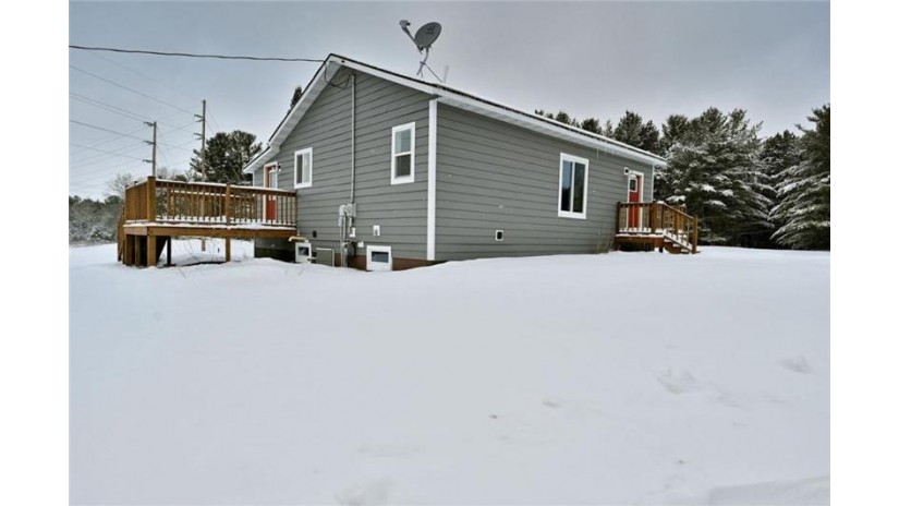 811 South Front Street Spooner, WI 54801 by Dane Arthur Real Estate Agency/Birchwood $289,900