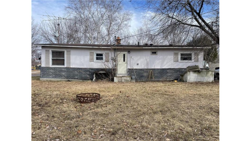 732 Harding Street Chippewa Falls, WI 54729 by Cb Brenizer/Chippewa $29,900