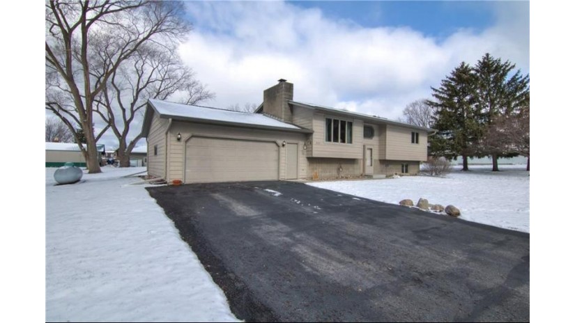 N517 Lincoln Street Nelson, WI 54756 by C & M Realty $290,000