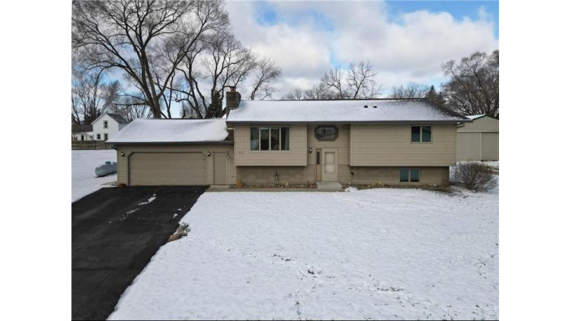N517 Lincoln Street Nelson, WI 54756 by C & M Realty $290,000