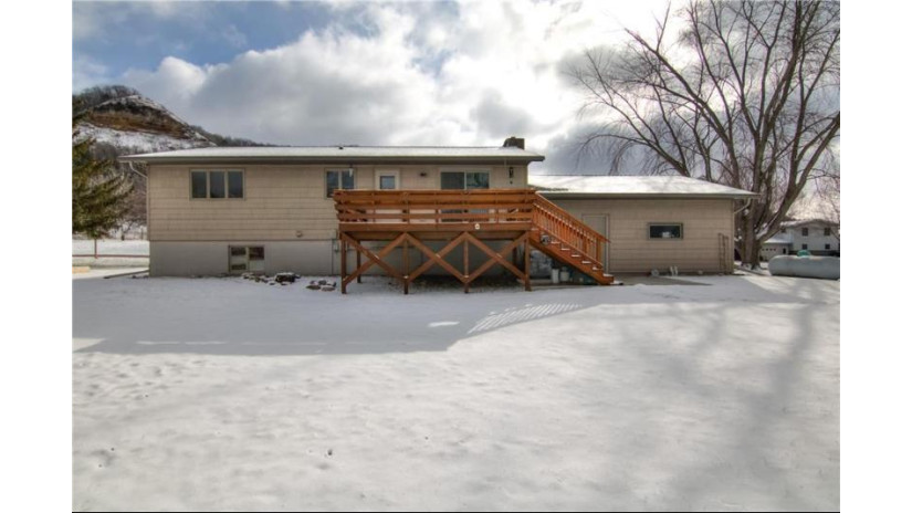 N517 Lincoln Street Nelson, WI 54756 by C & M Realty $290,000