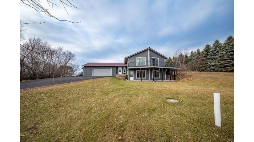 730 Meadow Drive Hudson, WI 54016 by Re/Max Results $650,000