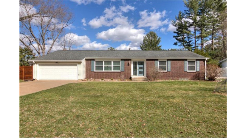 2707 Keith Street Eau Claire, WI 54701 by Donnellan Real Estate $349,900