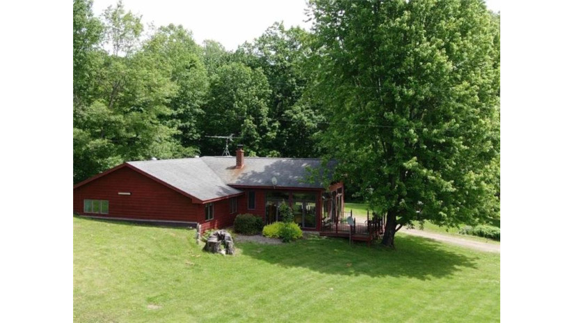 2740 10th Street Cumberland, WI 54813 by Re/Max Northstar $499,500