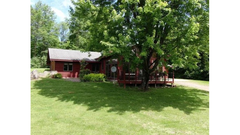 2740 10th Street Cumberland, WI 54813 by Re/Max Northstar $499,500