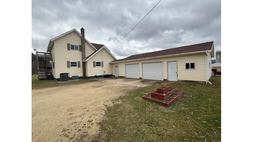 N27499 Thompson Valley Road Arcadia, WI 54612 by Hansen Real Estate Group $175,000