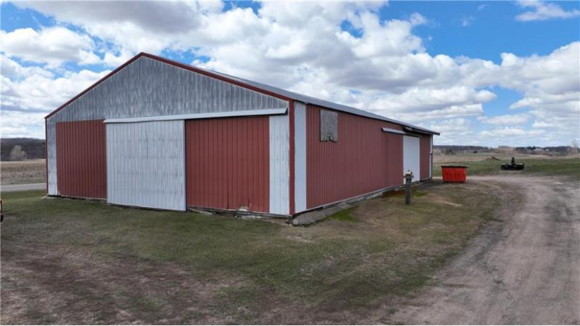 506 16th Street Hillsdale, WI 54733 by Coulee Land Company $439,000