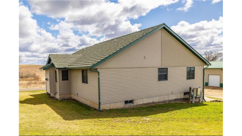 506 16th Street Hillsdale, WI 54733 by Coulee Land Company $439,000