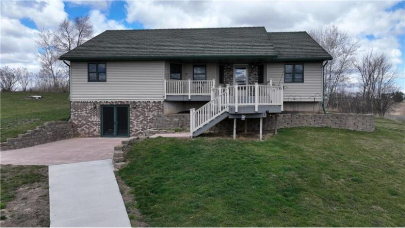 506 16th Street Hillsdale, WI 54733 by Coulee Land Company $439,000