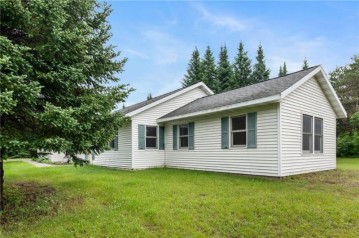 772 Horse Lake Lane, Dresser, WI 54009