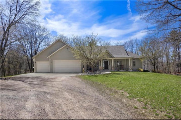 2512 Black River Road, Neillsville, WI 54456