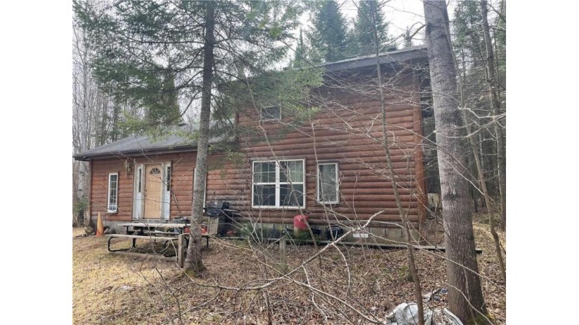 13773 Town Hall Road Butternut, WI 54514 by Birchland Realty Inc./Park Falls $199,900