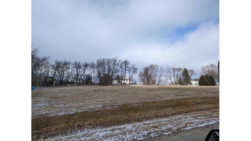 744 Westmore Road Lake Summerset, IL 61019 by Morgan Realty Inc. $2,750