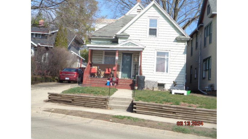 1722 Charles Street Rockford, IL 61104 by Keller Williams Realty Signature $80,000