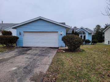 960 S Trainer Road, Rockford, IL 61108