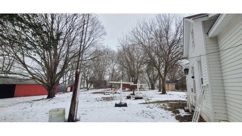 894 N Bend Road Dixon, IL 61021 by Re/Max Of Rock Valley $142,000
