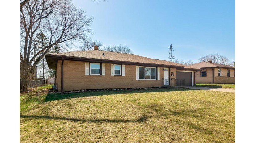 3339 Seward Avenue Rockford, IL 61108 by Black Castle Properties $174,900