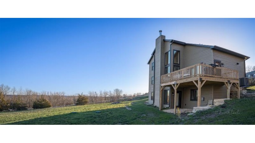 9 Saddleback Road Galena, IL 61036 by Re/Max Prime Properties $696,000