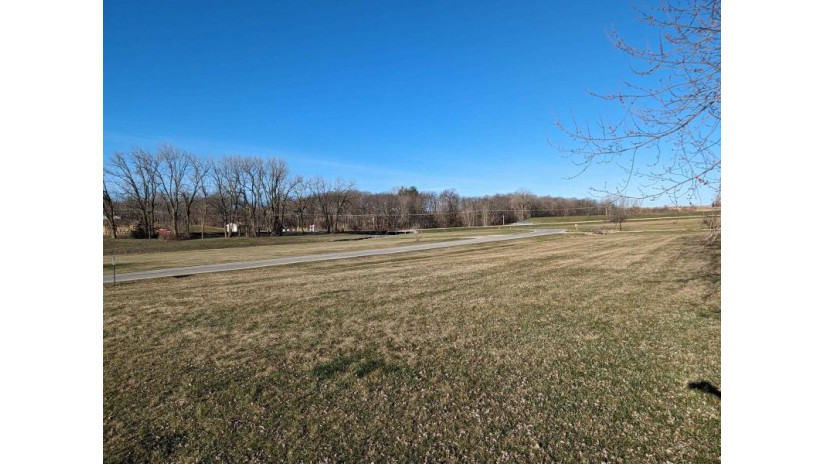 257 Lake Summerset Road Lake Summerset, IL 61019 by Morgan Realty Inc. $36,500