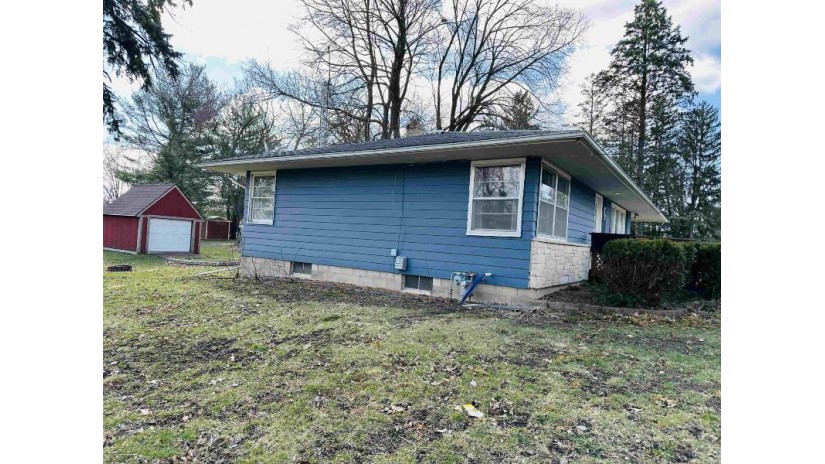 606 Maple Lena, IL 61048 by Welcome Home Nw Illinois, Inc. $159,900