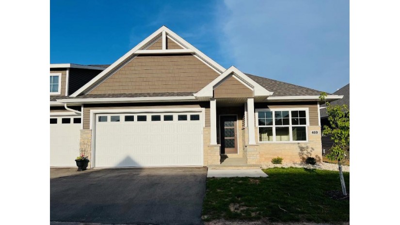 469 Papermill Circle Kimberly, WI 54136 by Resource One Realty, Llc - OFF-D: 920-255-6580 $369,900