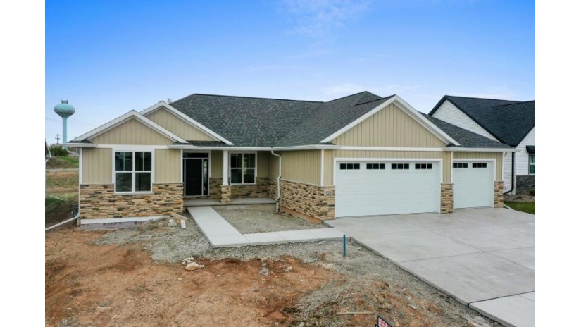 325 Rivers Edge Drive Kimberly, WI 54136 by Resource One Realty, Llc - OFF-D: 920-255-6580 $589,900