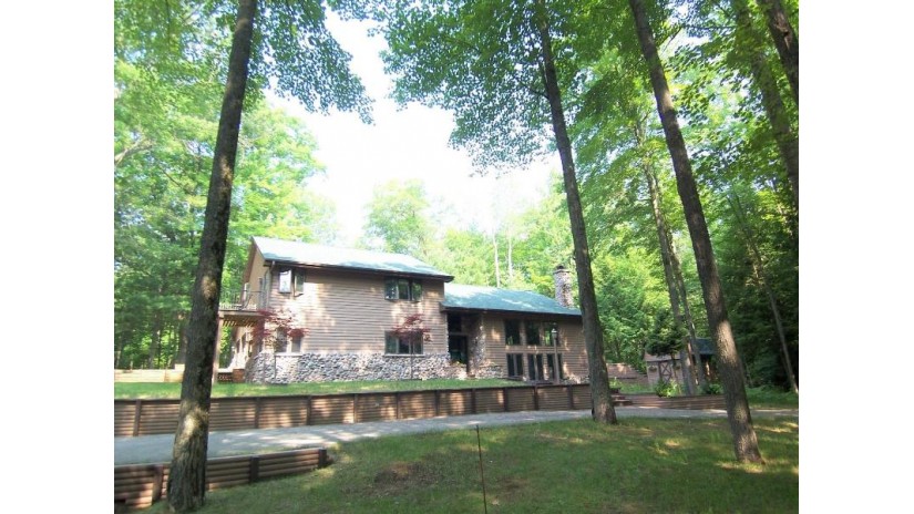 2114 Wildwood Drive Suamico, WI 54173 by Resource One Realty, Llc - PREF: 920-660-3795 $574,900
