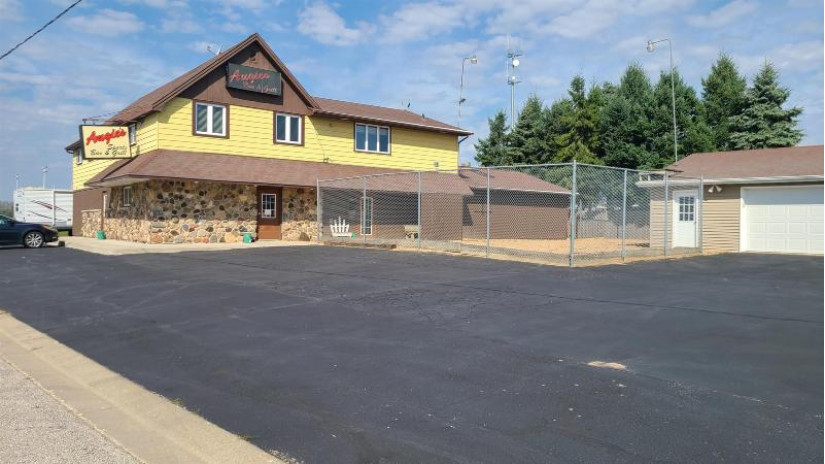 206 Willow Street Luxemburg, WI 54217 by Resource One Realty, Llc - OFF-D: 920-425-8866 $575,000