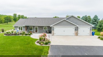 N4121 Amber Drive, Center, WI 54913